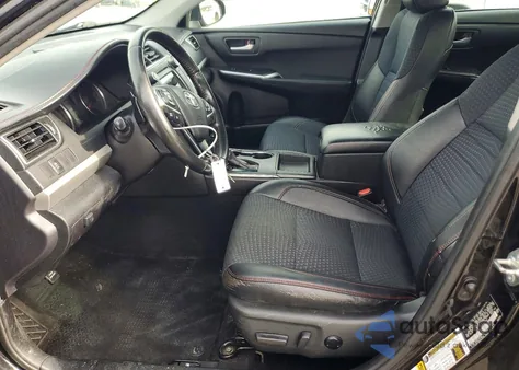 2015 Toyota Camry Le z USA, uszkodzony, nr VIN 4T1BF1FK4FU979881